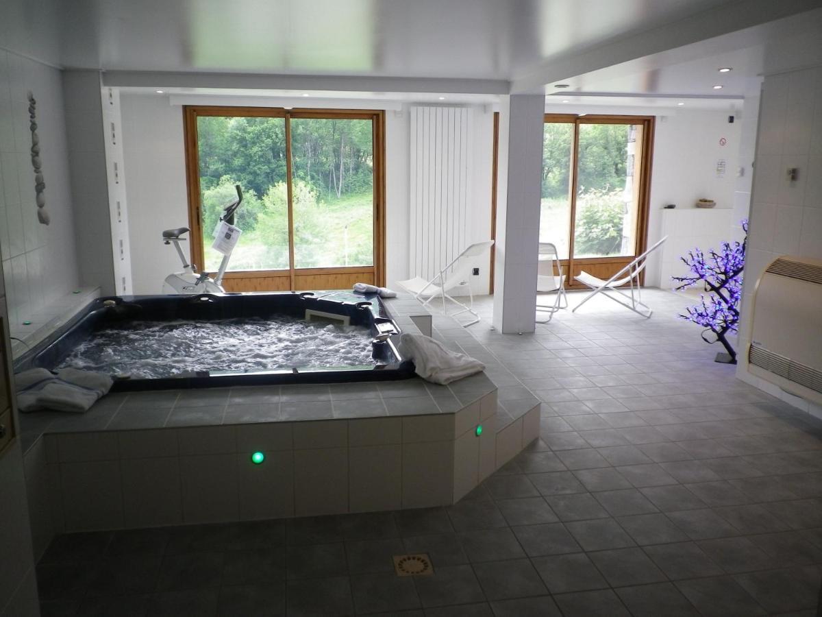 Chalet Beausoleil 4 Etoiles - Prestige - Au Pied Du Col De La Croix De Fer Saint-Sorlin-dʼArves Exteriör bild
