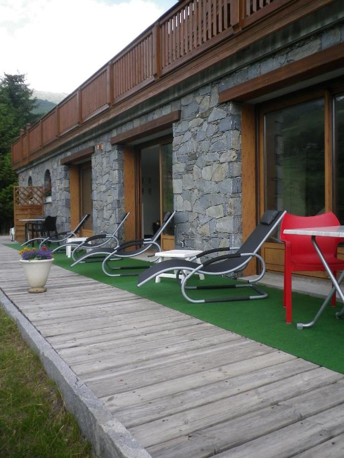 Chalet Beausoleil 4 Etoiles - Prestige - Au Pied Du Col De La Croix De Fer Saint-Sorlin-dʼArves Exteriör bild